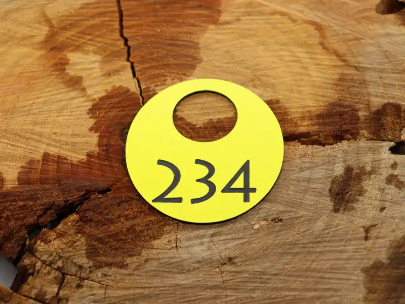 Šatní visačka, průměr 55mm
