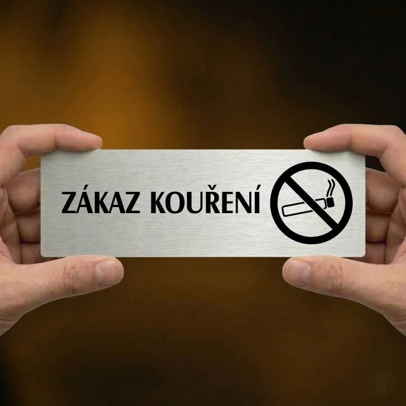 Zákaz kouření, 240x79mm, zlatá popiska s ozdobou uprostřed