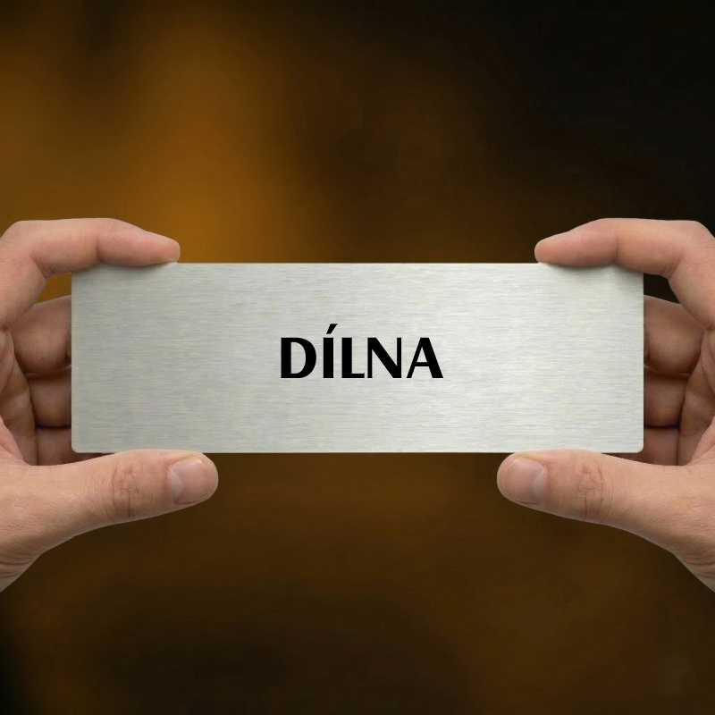 Dílna, 240x79mm, zlatá popiska s okrasným rámečkem