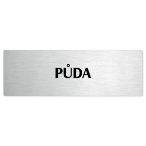 Půda, stříbrná popiska na dveře